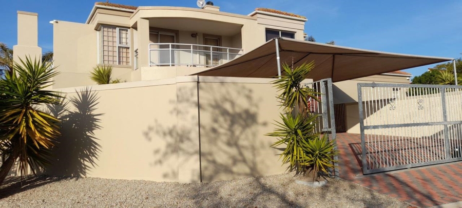 3 Bedroom Property for Sale in Velddrif Western Cape